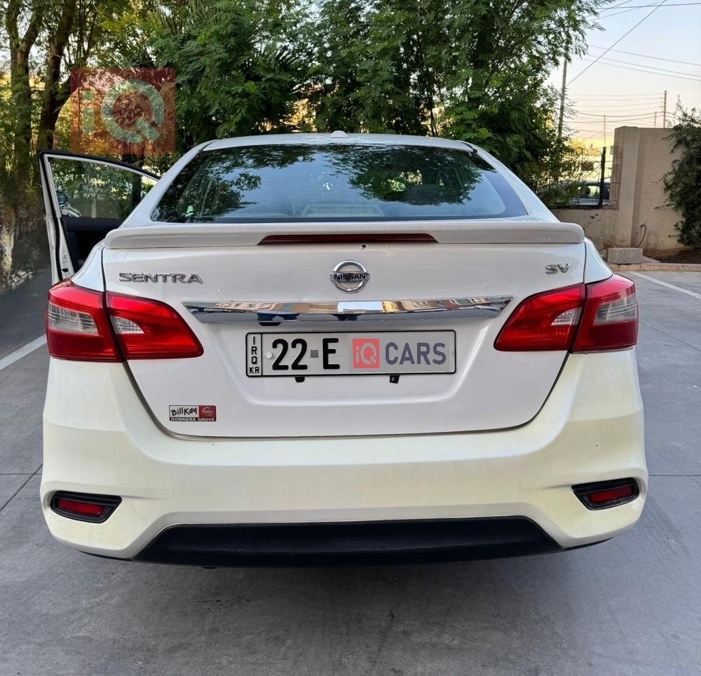 نیسان سێنترا